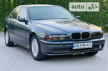 Седан BMW 5 Series 1997 в Виннице