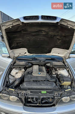 Універсал BMW 5 Series 2003 в 