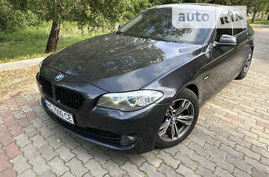 Седан BMW 5 Series 2012 в Львові