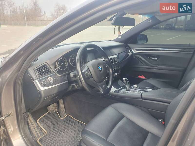 Седан BMW 5 Series 2012 в Запоріжжі