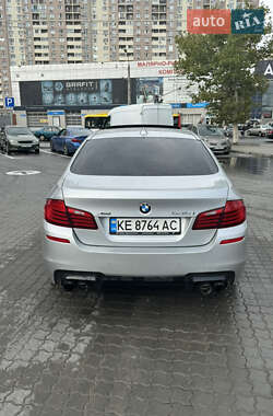 Седан BMW 5 Series 2014 в Дніпрі