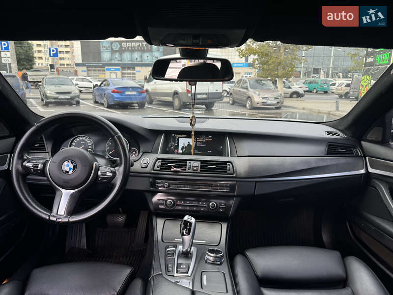 Седан BMW 5 Series 2014 в Дніпрі