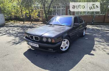 Седан BMW 5 Series 1990 в Николаеве