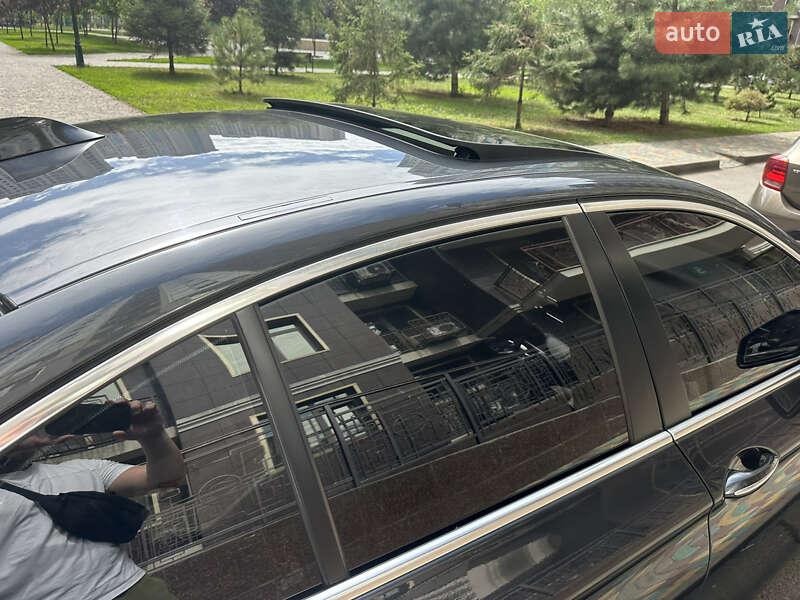 Седан BMW 5 Series 2012 в Києві фото 8 Седан BMW 5 Series 2012 в Києві