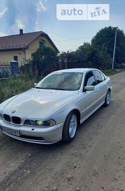 Седан BMW 5 Series 1999 в Чернівцях