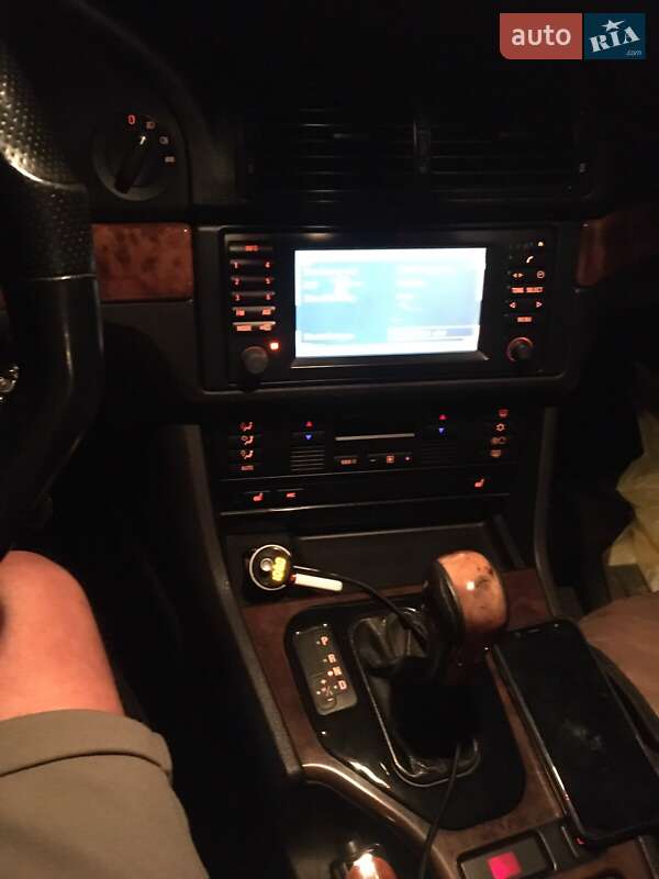 Седан BMW 5 Series 1999 в Болграді