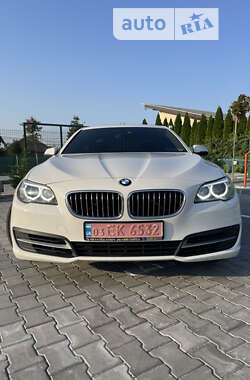 Седан BMW 5 Series 2014 в Виноградові