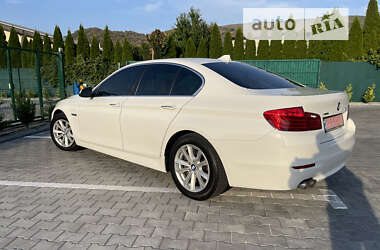 Седан BMW 5 Series 2014 в Виноградові