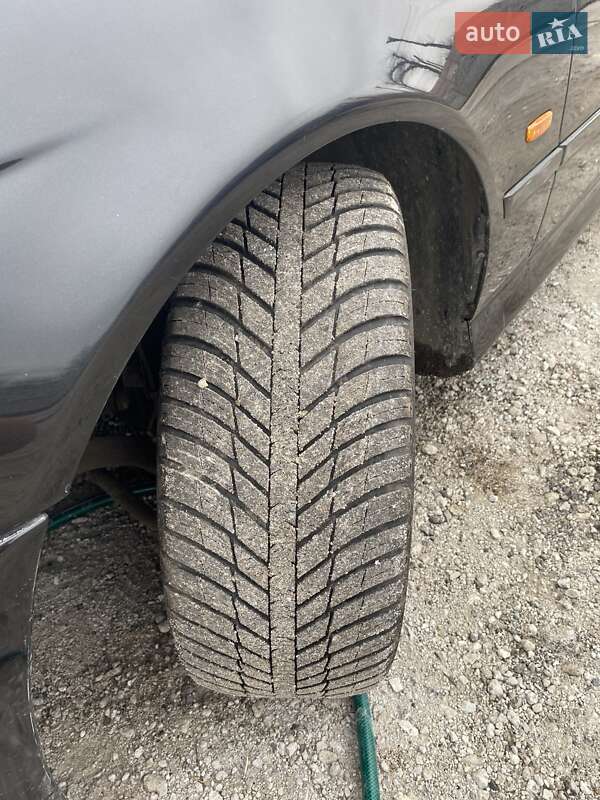 Седан BMW 5 Series 1998 в Петриківці