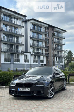 Седан BMW 5 Series 2013 в Львові