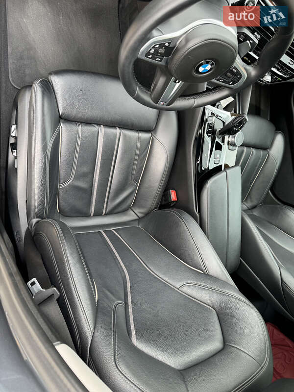 Седан BMW 5 Series 2017 в Дрогобичі