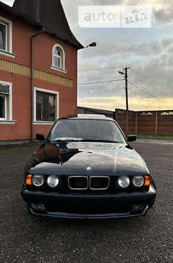 Седан BMW 5 Series 1996 в Львове