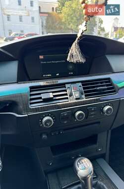 Седан BMW 5 Series 2003 в 