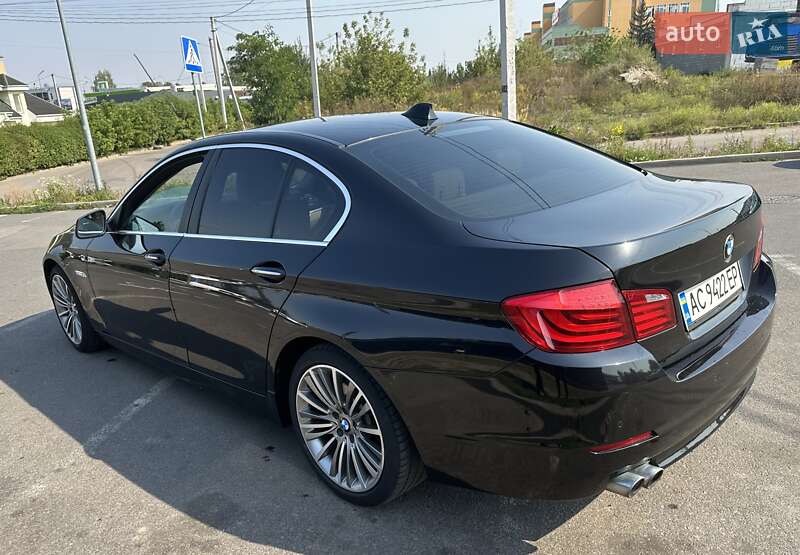 Седан BMW 5 Series 2011 в Луцьку