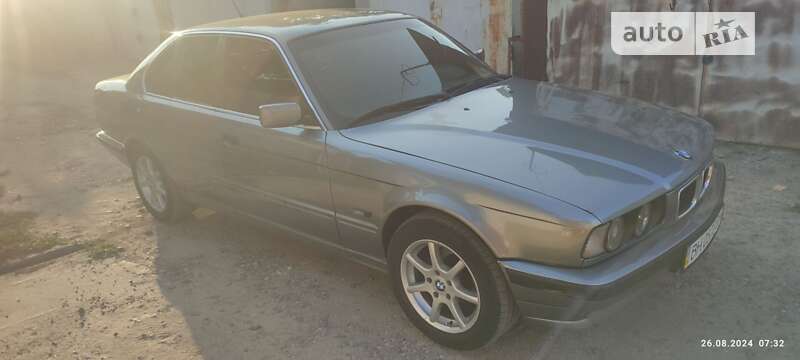 Седан BMW 5 Series 1992 в Одесі