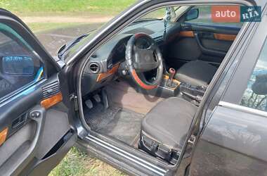 Седан BMW 5 Series 1993 в Сумах