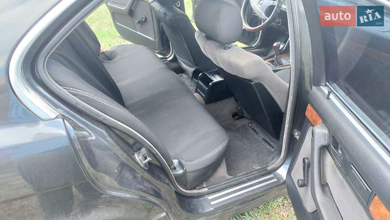 Седан BMW 5 Series 1993 в Сумах