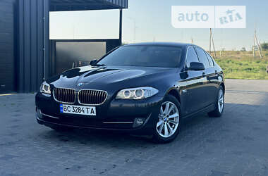 Седан BMW 5 Series 2010 в Яворове