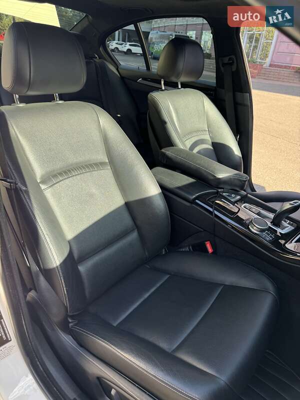 Седан BMW 5 Series 2014 в Одесі