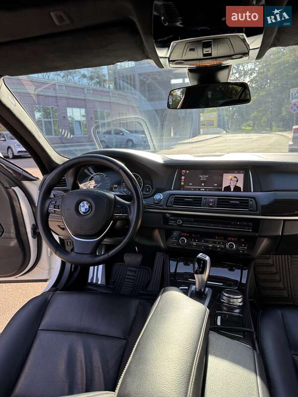 Седан BMW 5 Series 2014 в Одесі