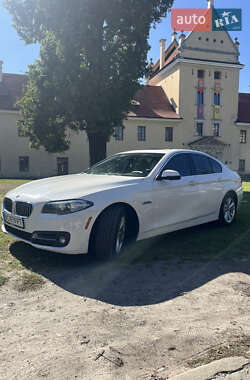 Седан BMW 5 Series 2015 в 