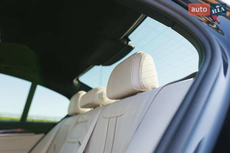 Седан BMW 5 Series 2017 в Львові фото 37 Седан BMW 5 Series 2017 в Львові