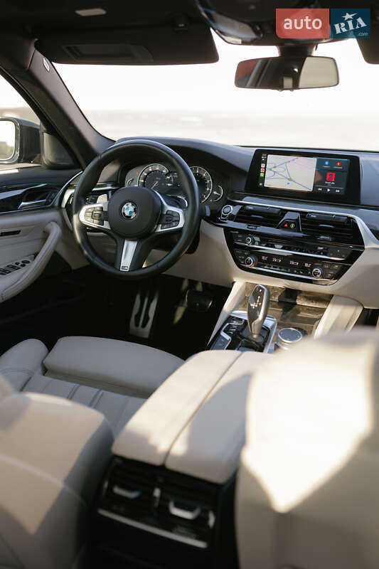 Седан BMW 5 Series 2017 в Львові фото 61 Седан BMW 5 Series 2017 в Львові