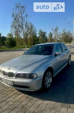 Седан BMW 5 Series 2002 в Ізмаїлі