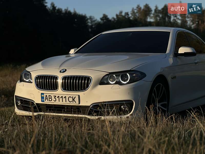 Седан BMW 5 Series 2014 в Вінниці