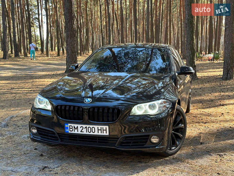 Седан BMW 5 Series 2015 в Сумах