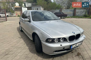 Седан BMW 5 Series 1998 в Лубнах