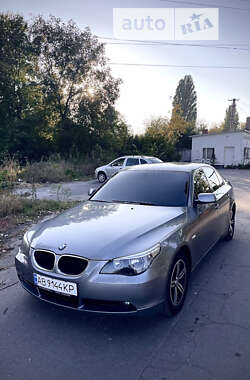 Седан BMW 5 Series 2004 в Калинівці