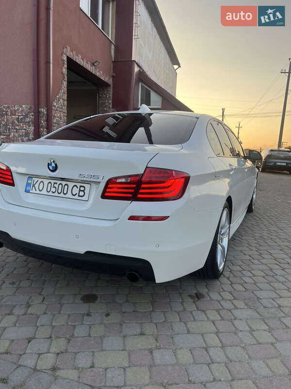 Седан BMW 5 Series 2014 в Тересве