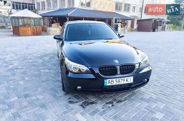 Седан BMW 5 Series 2004 в Немирове