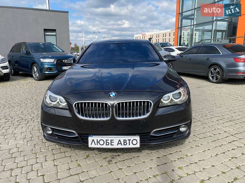 Седан BMW 5 Series 2014 в Львові