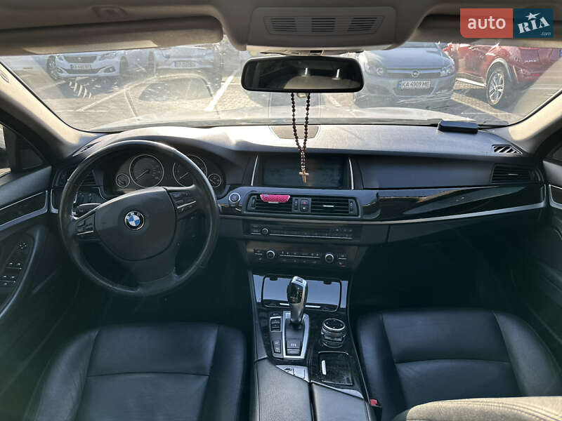 Седан BMW 5 Series 2013 в Києві фото 13 Седан BMW 5 Series 2013 в Києві