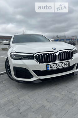 Седан BMW 5 Series 2022 в Киеве