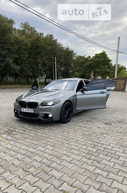 Седан BMW 5 Series 2011 в Чернівцях