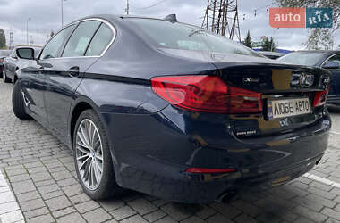 Седан BMW 5 Series 2019 в Львове