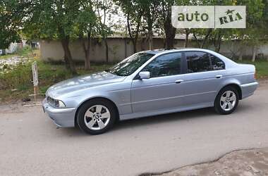 Седан BMW 5 Series 2002 в Бродах