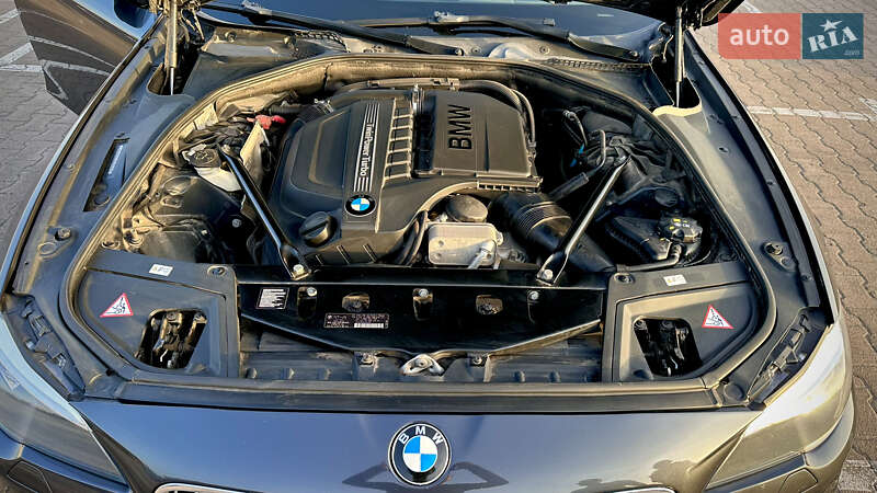 Седан BMW 5 Series 2015 в Житомире