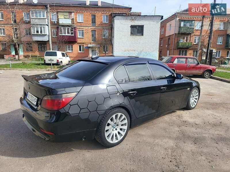 Седан BMW 5 Series 2004 в Харькове