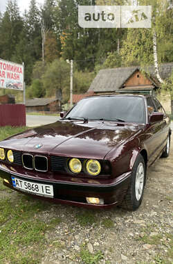 Седан BMW 5 Series 1991 в Верховині