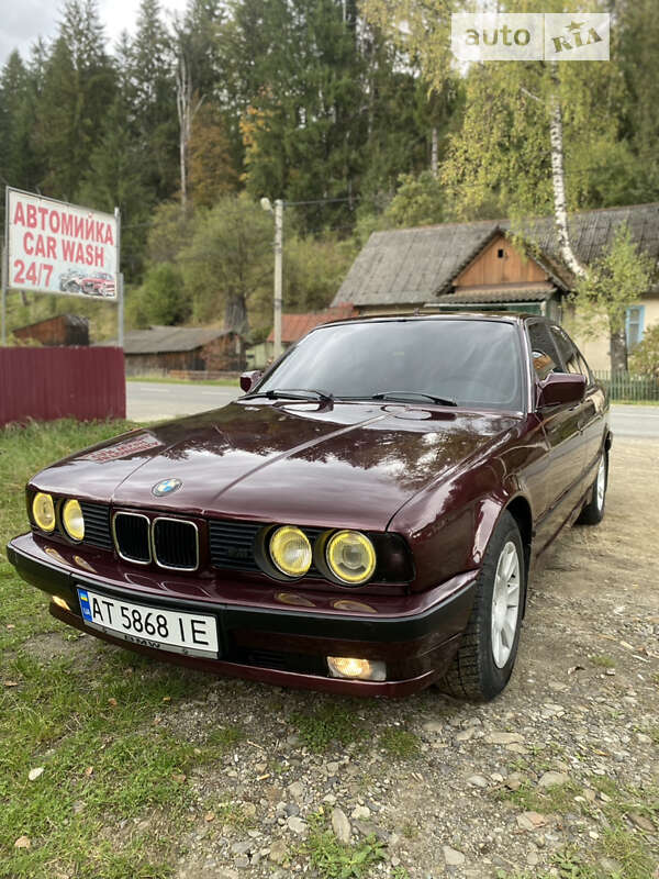 Седан BMW 5 Series 1991 в Верховині