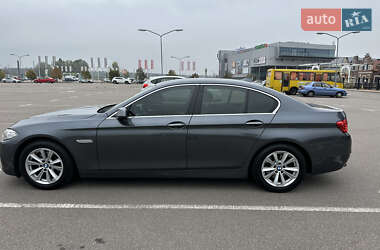 Седан BMW 5 Series 2016 в Киеве
