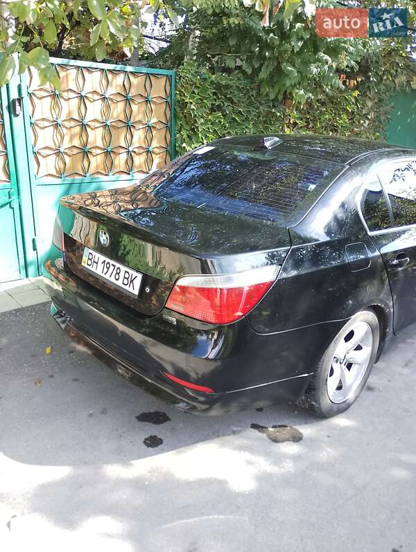 Седан BMW 5 Series 2005 в Сухому Лимані