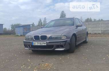 Седан BMW 5 Series 1996 в Іванкові