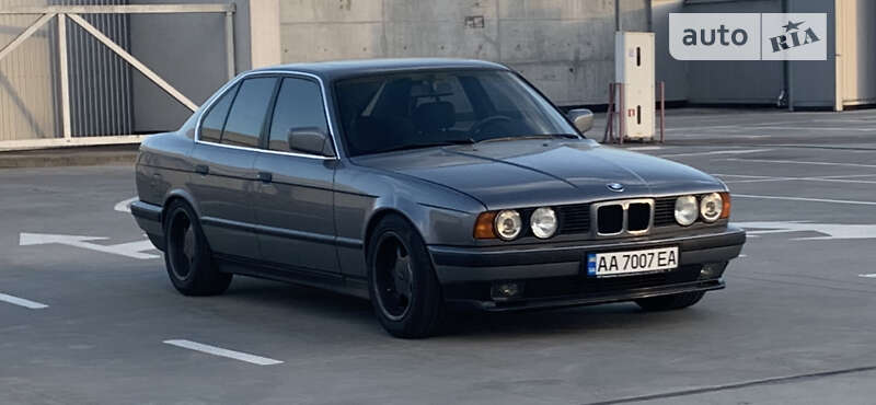 Седан BMW 5 Series 1991 в 