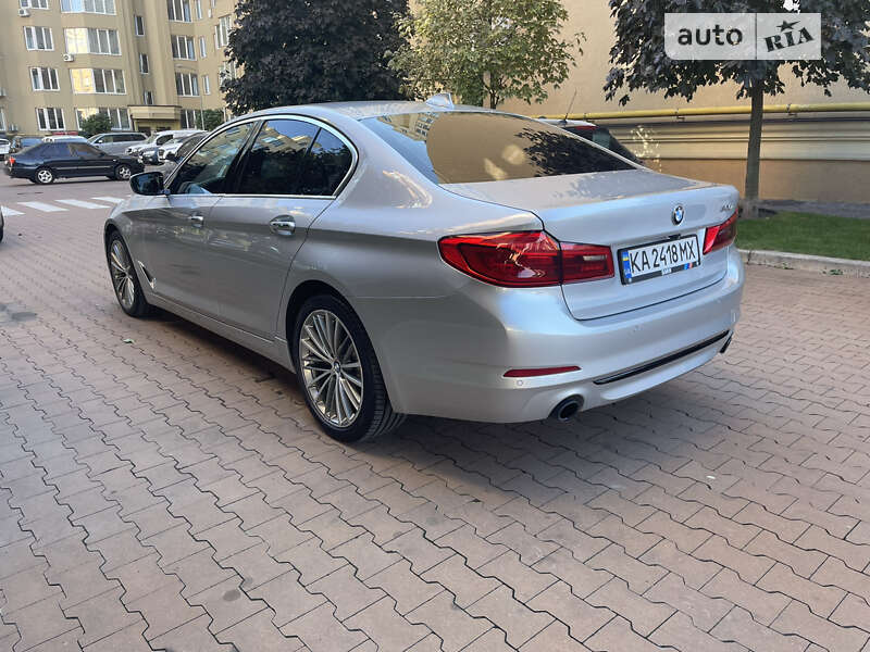 Седан BMW 5 Series 2017 в Києві