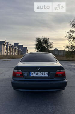 Седан BMW 5 Series 2003 в Кривом Роге